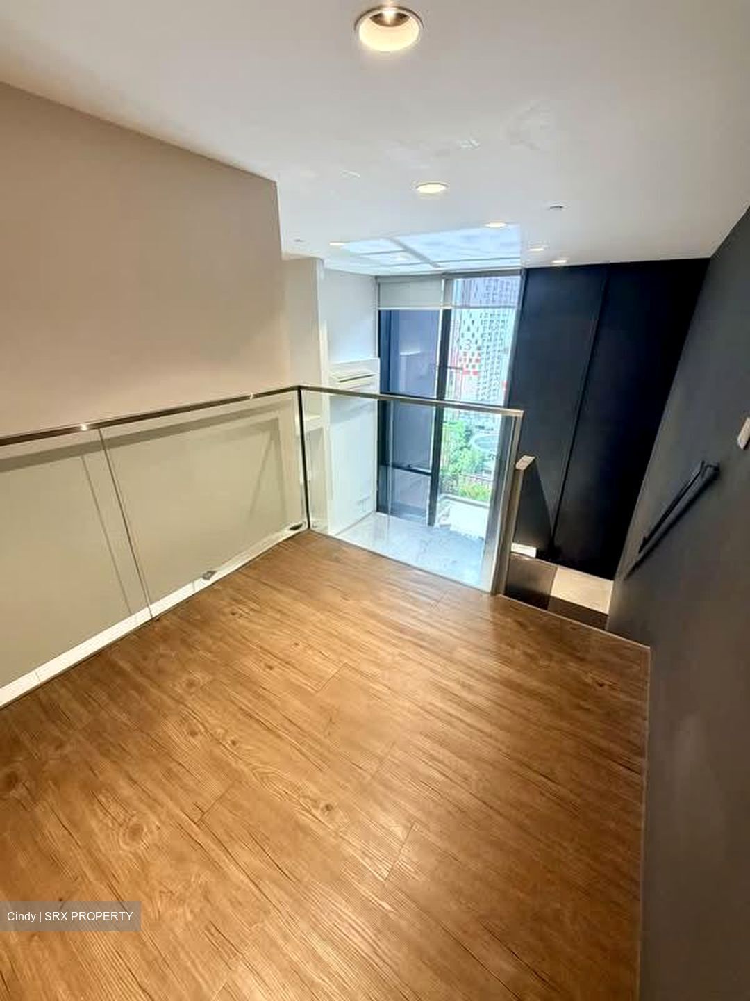 PS100 (D2), Office #536040421